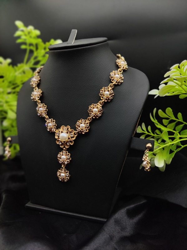 Imported Majestic Pearl Flower Necklace Set 🌸✨ | Best Quality Necklace For Girls & Women | Artificial Jewellery